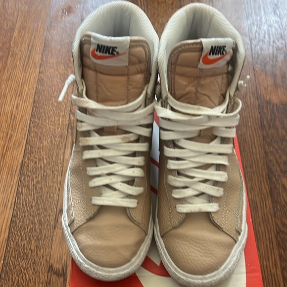 Tan Nike Blazers - Picture 2 of 4